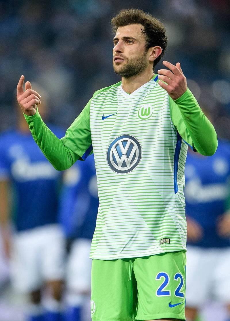 IM电竞平台 -包含今夜多特蒙德调整名单以备足总杯，状态回暖环节打磨，悬念犹存，赛程密集仍需轮换的词条