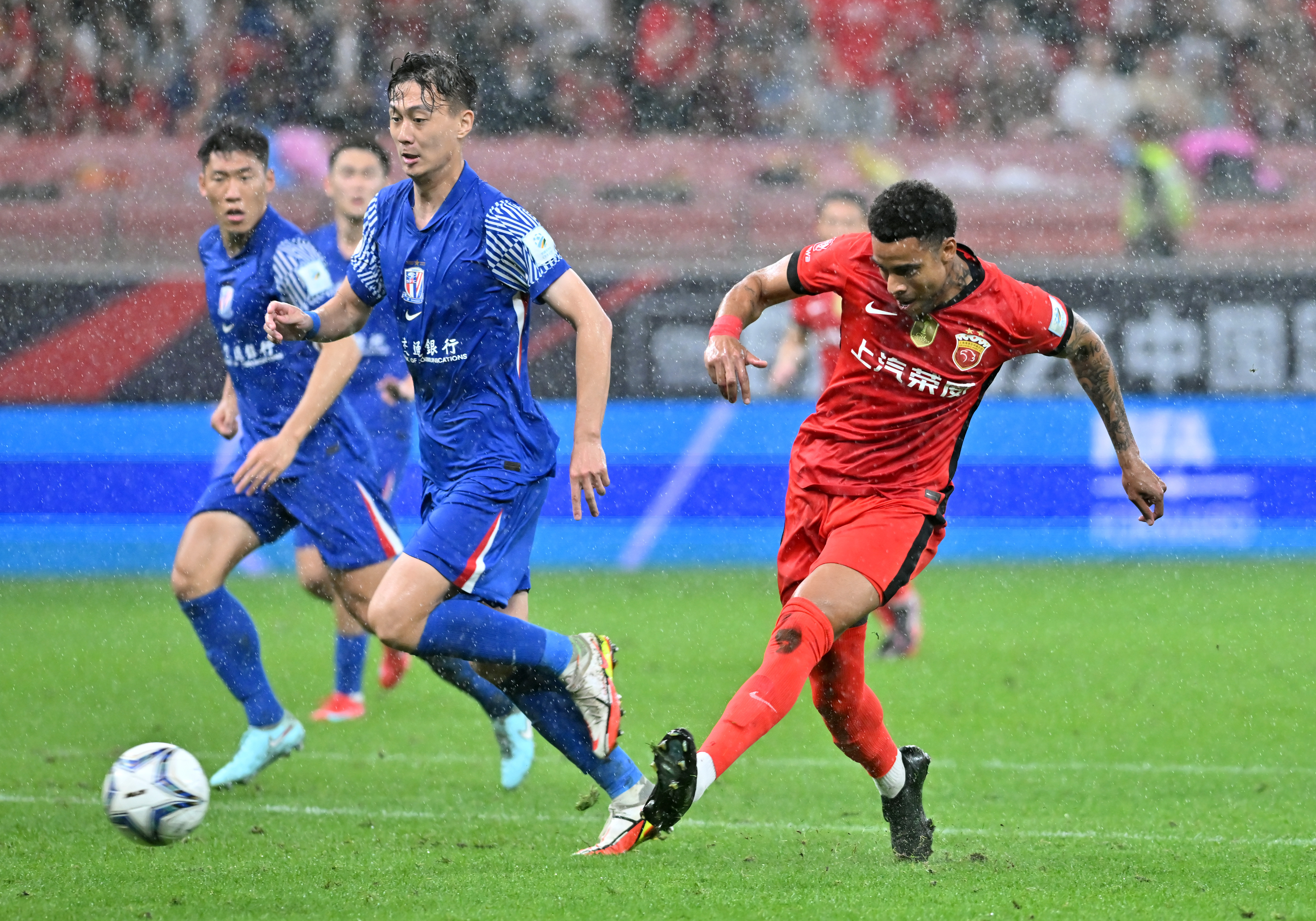 IM电竞入口 -包含今晨荷甲传出新动向；巴塞罗那刷新队史纪录；管理层表态：态度坚定；球队文化再被提及的词条